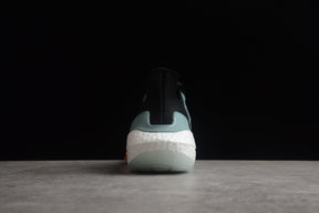 Ultraboost 21