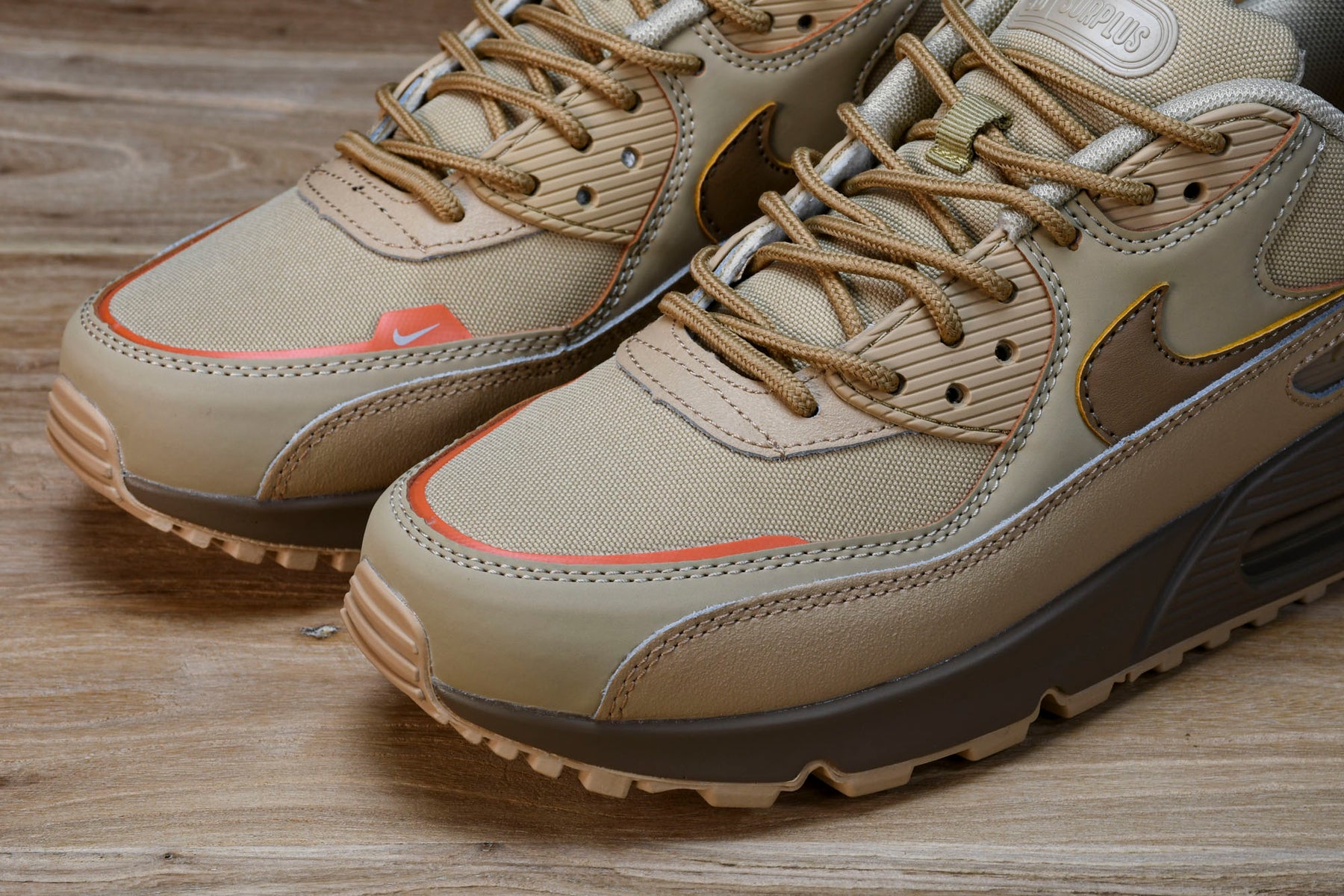 Air Max 90 Surplus