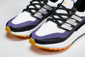 Ultraboost Light 23