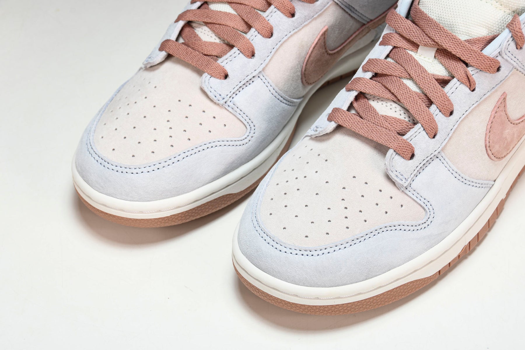 Dunk Low Fossil Rose