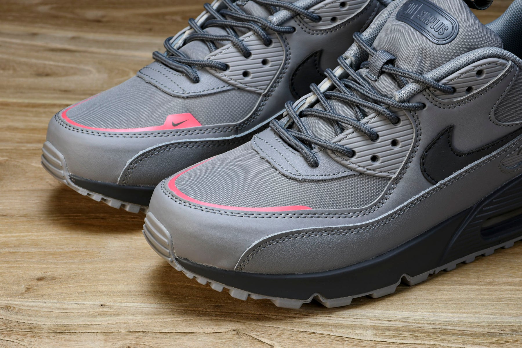 Air Max 90 Surplus