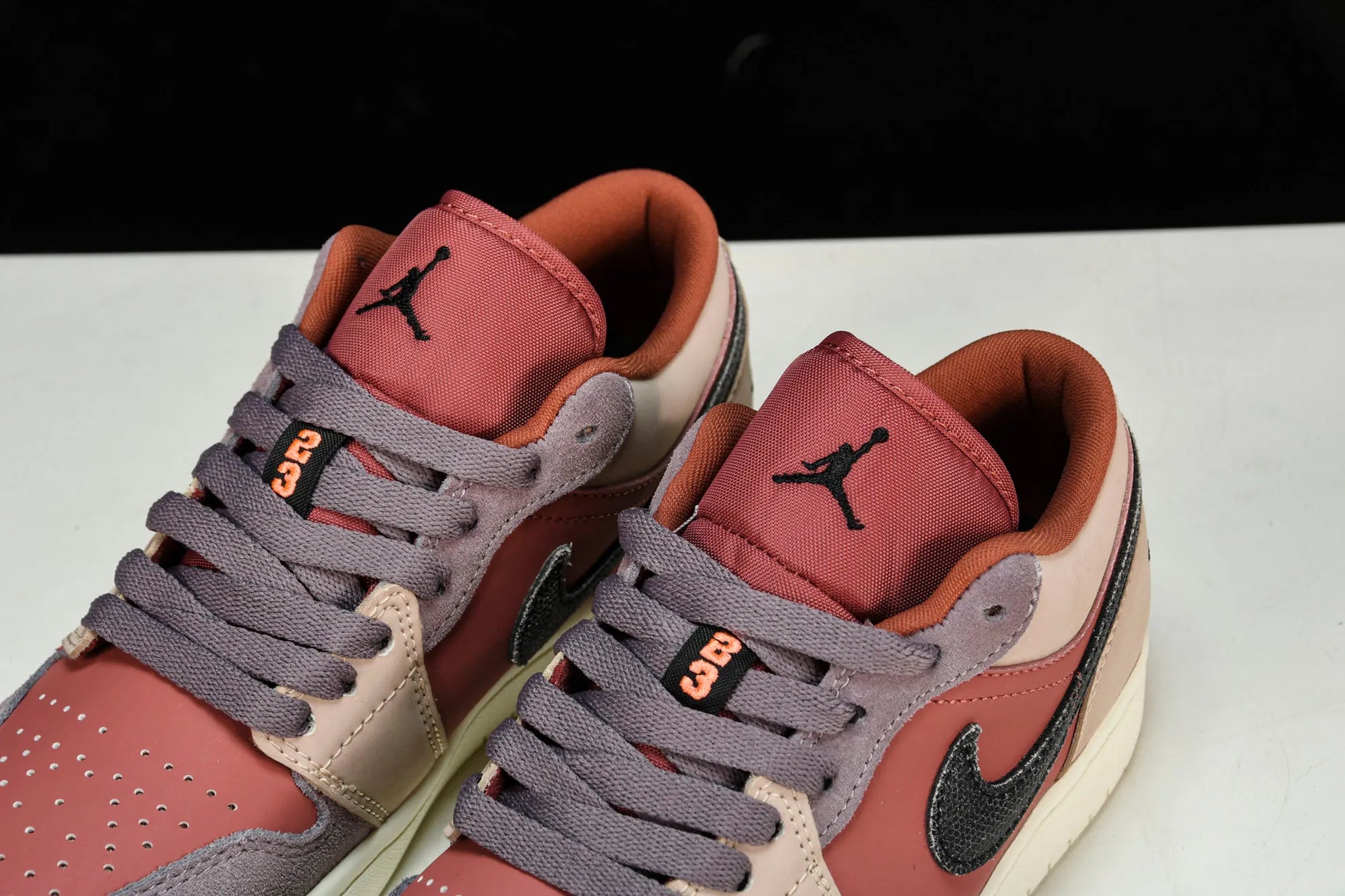 Air Jordan 1 Low