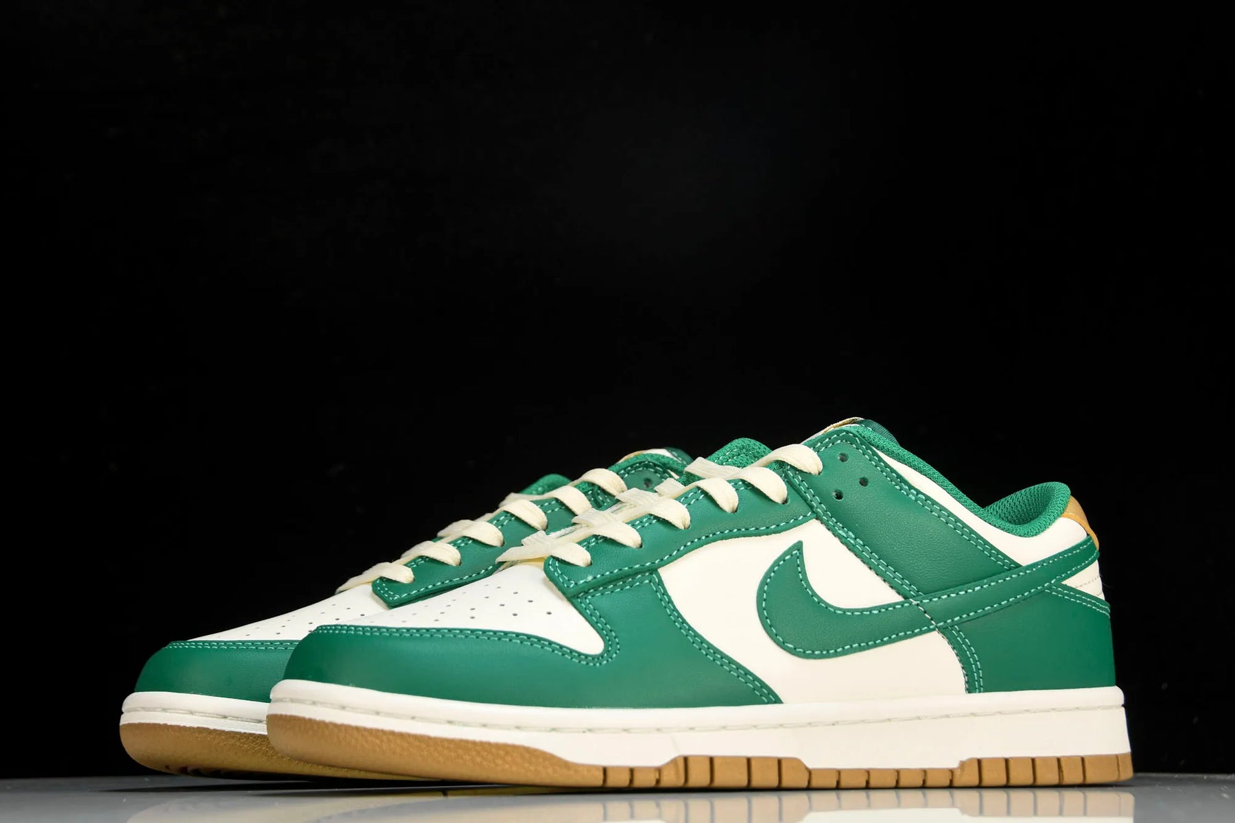 Dunk Green and Gold
