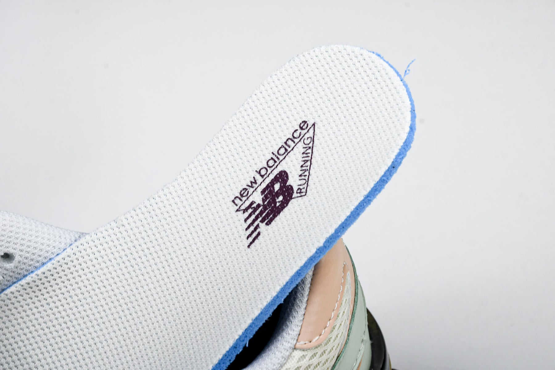 NB9060