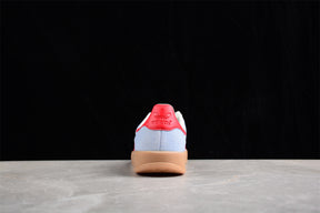 Gazelle Indoor