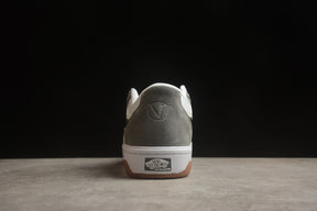 Rowan Zorilla Grey White