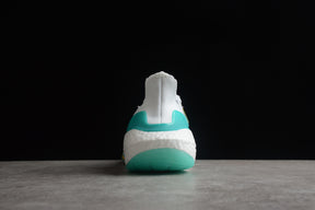 Ultraboost 21