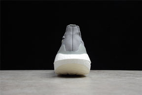 Ultraboost 21