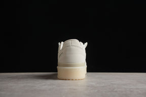 Forum 84 Low