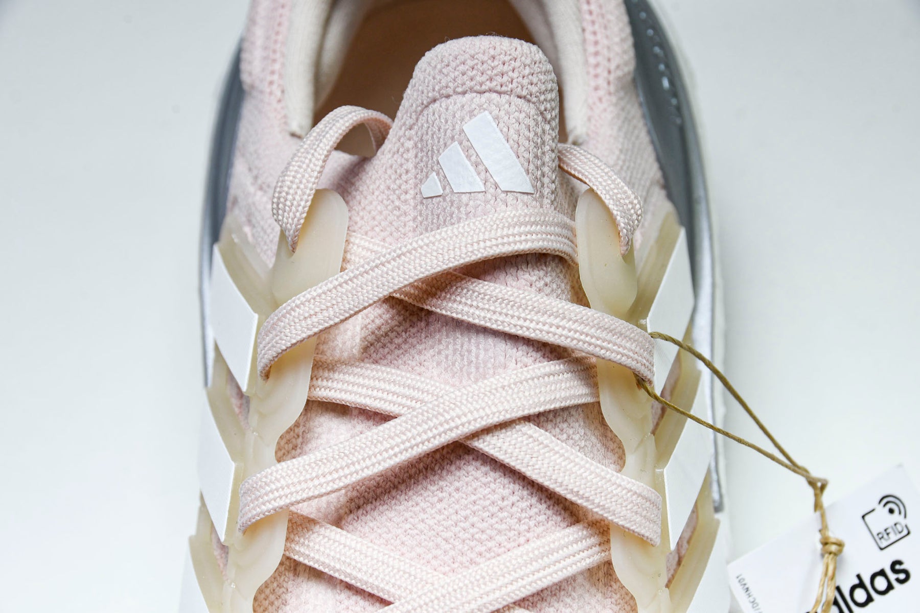 Ultraboost Light