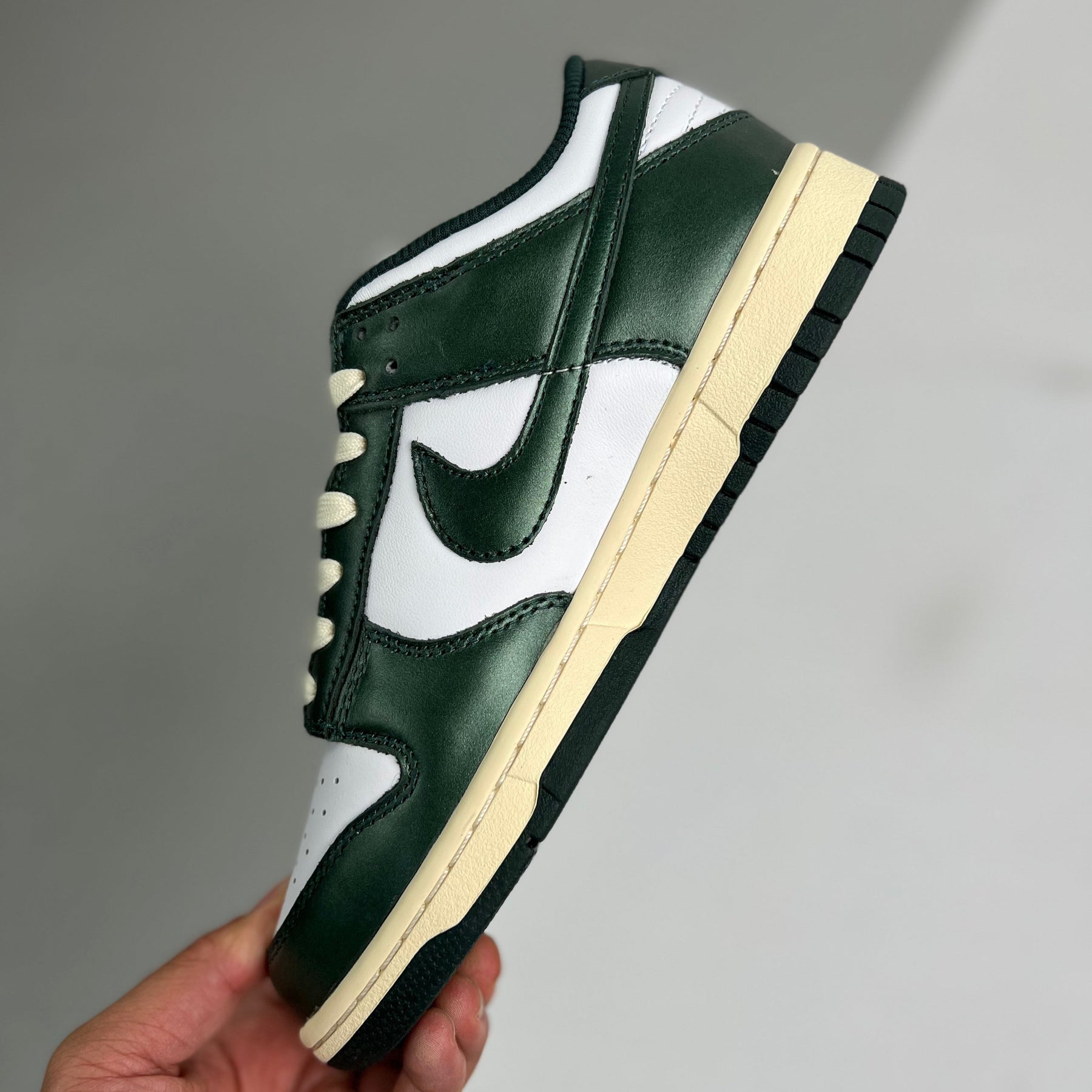 Dunk Low Vintage Green