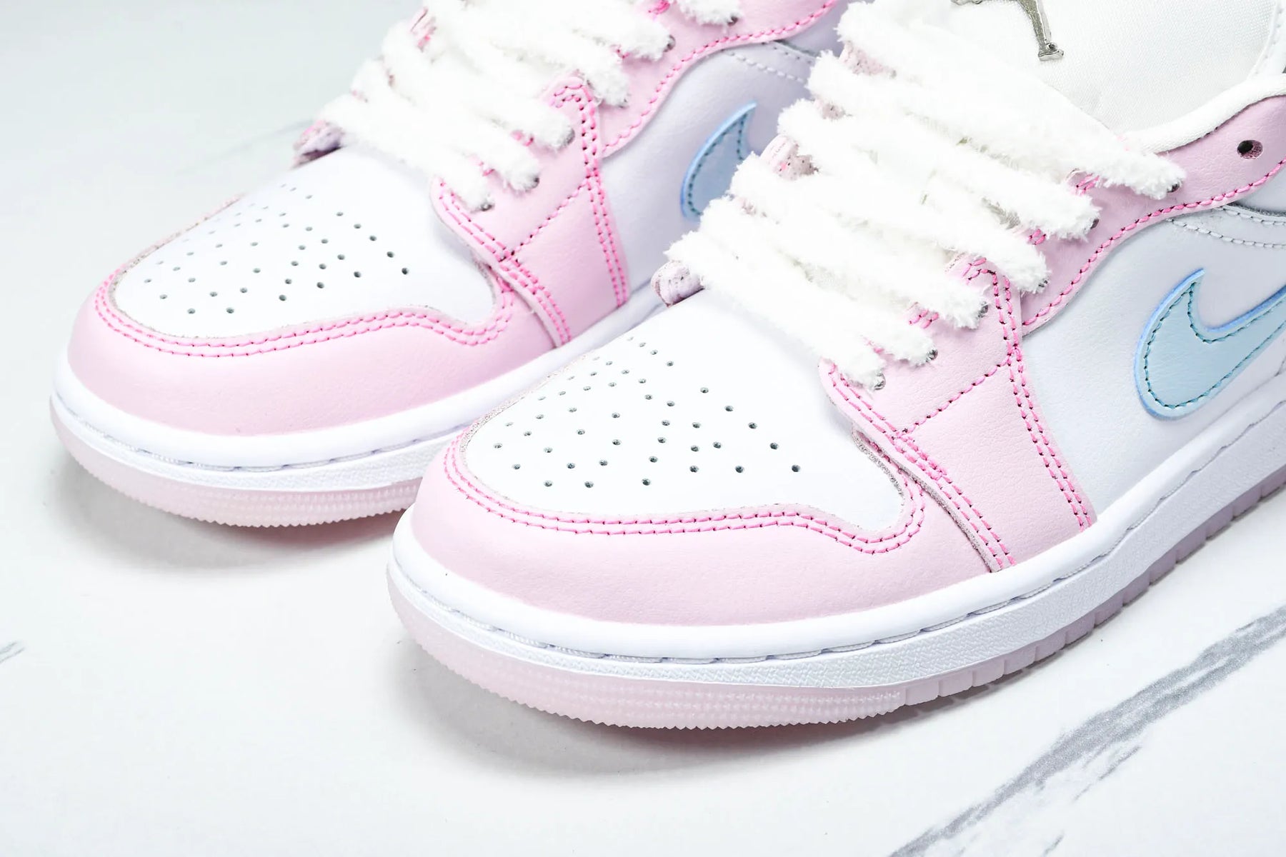 Air Jordan Paw Print Pink