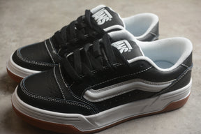 Hylane Black White Gum