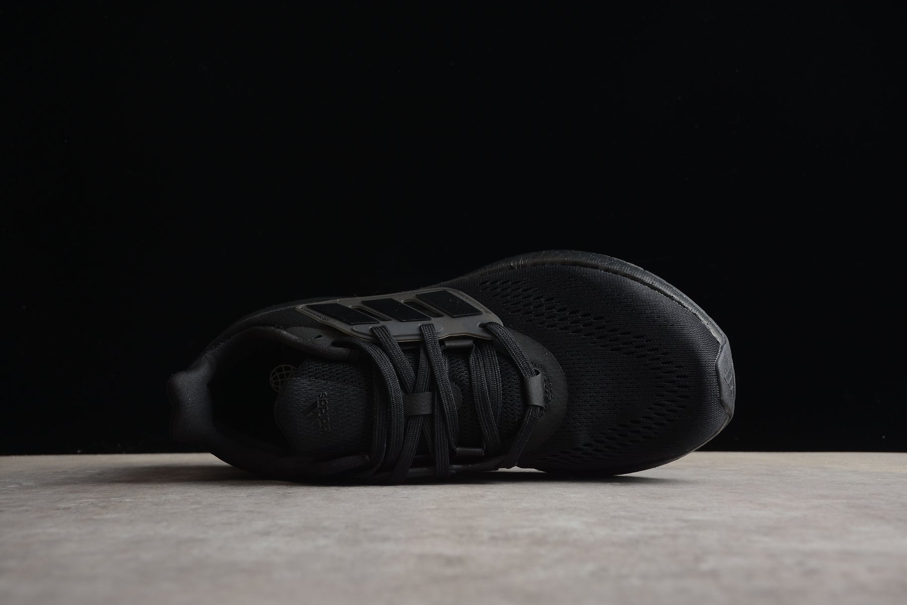 Ultraboost LTD 22