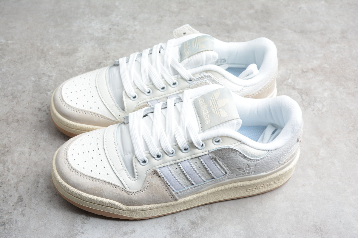 Forum 84 Low