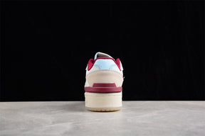 Forum 84 Low