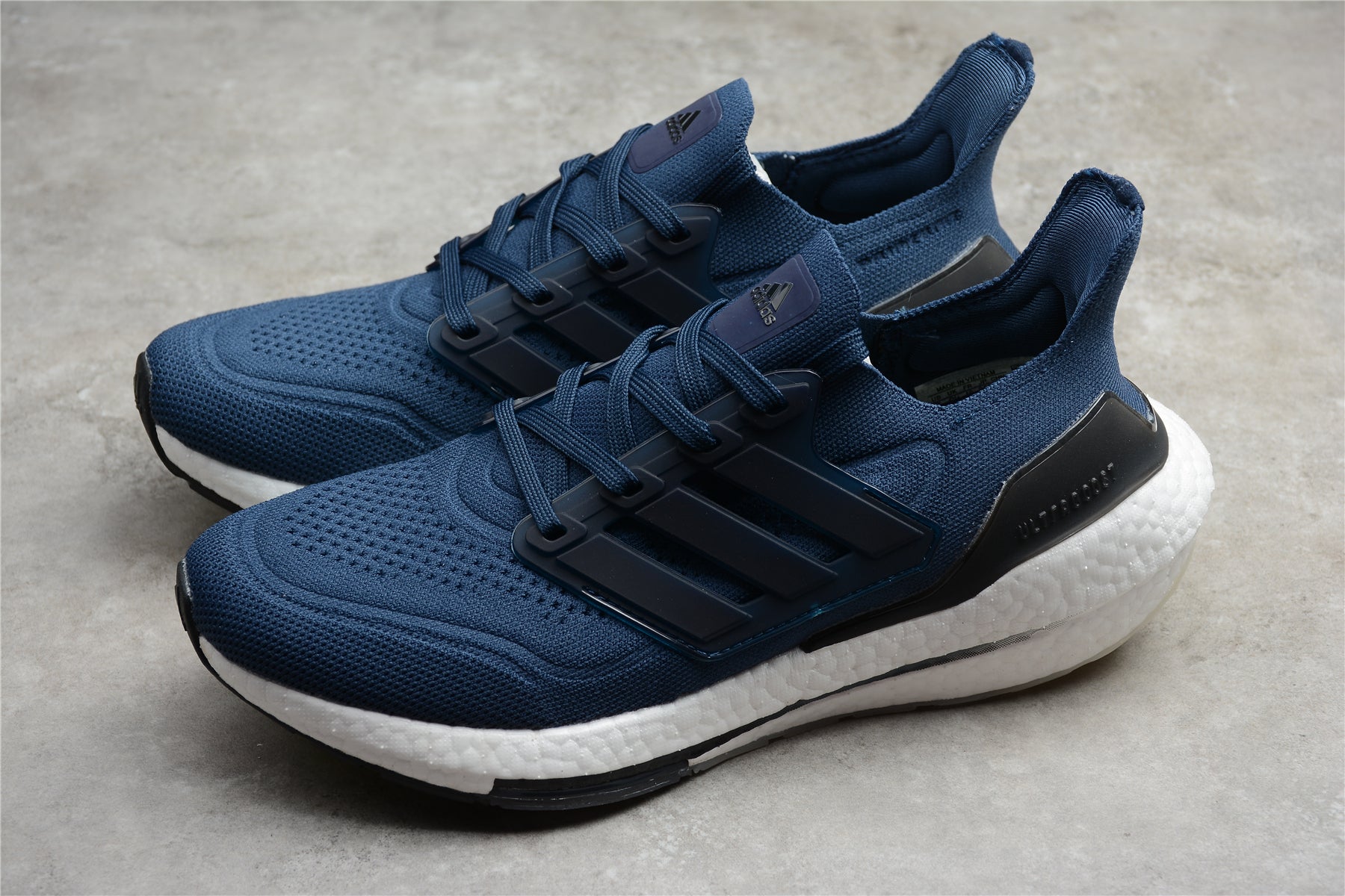 Ultraboost 21