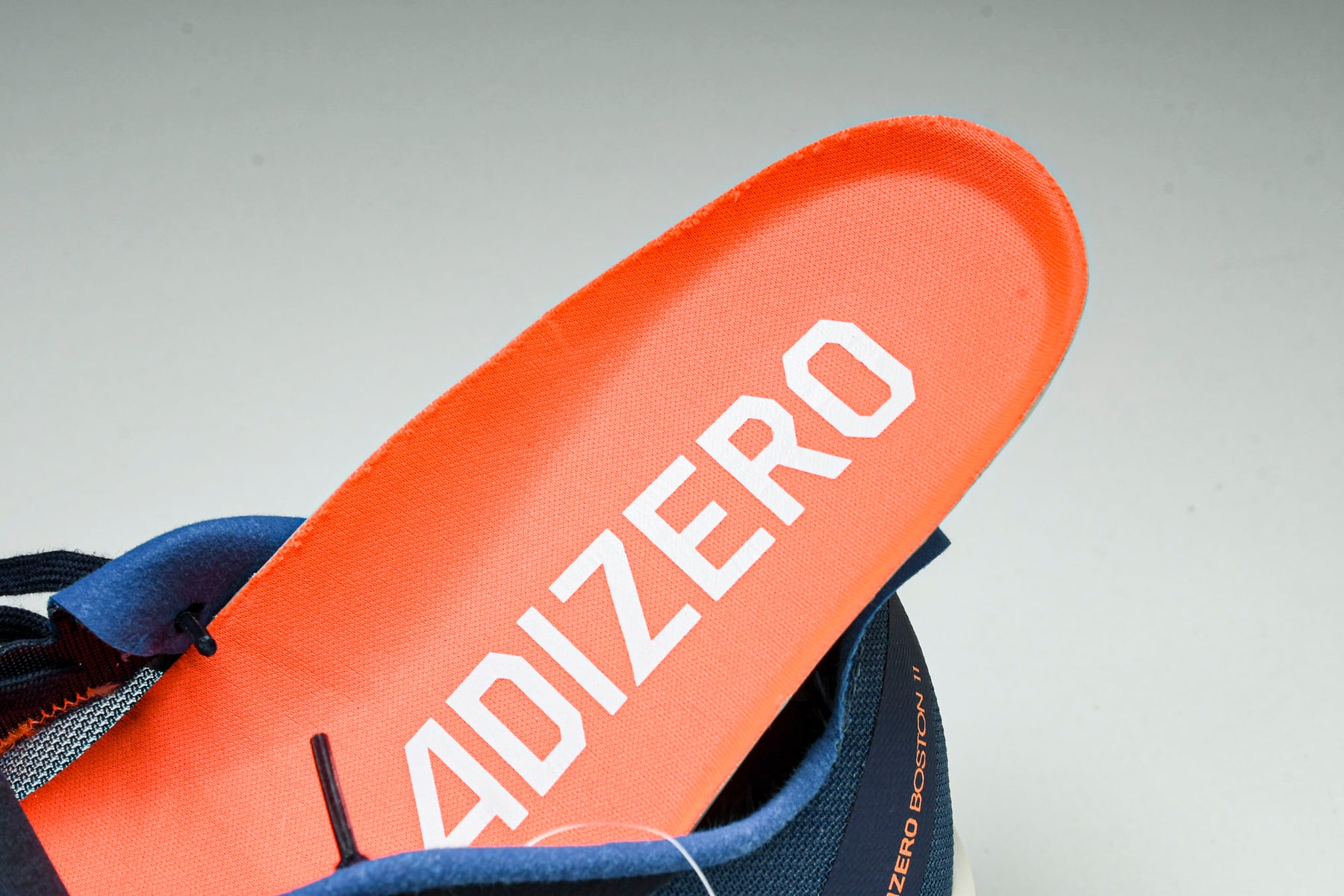 Adizero Boston 11