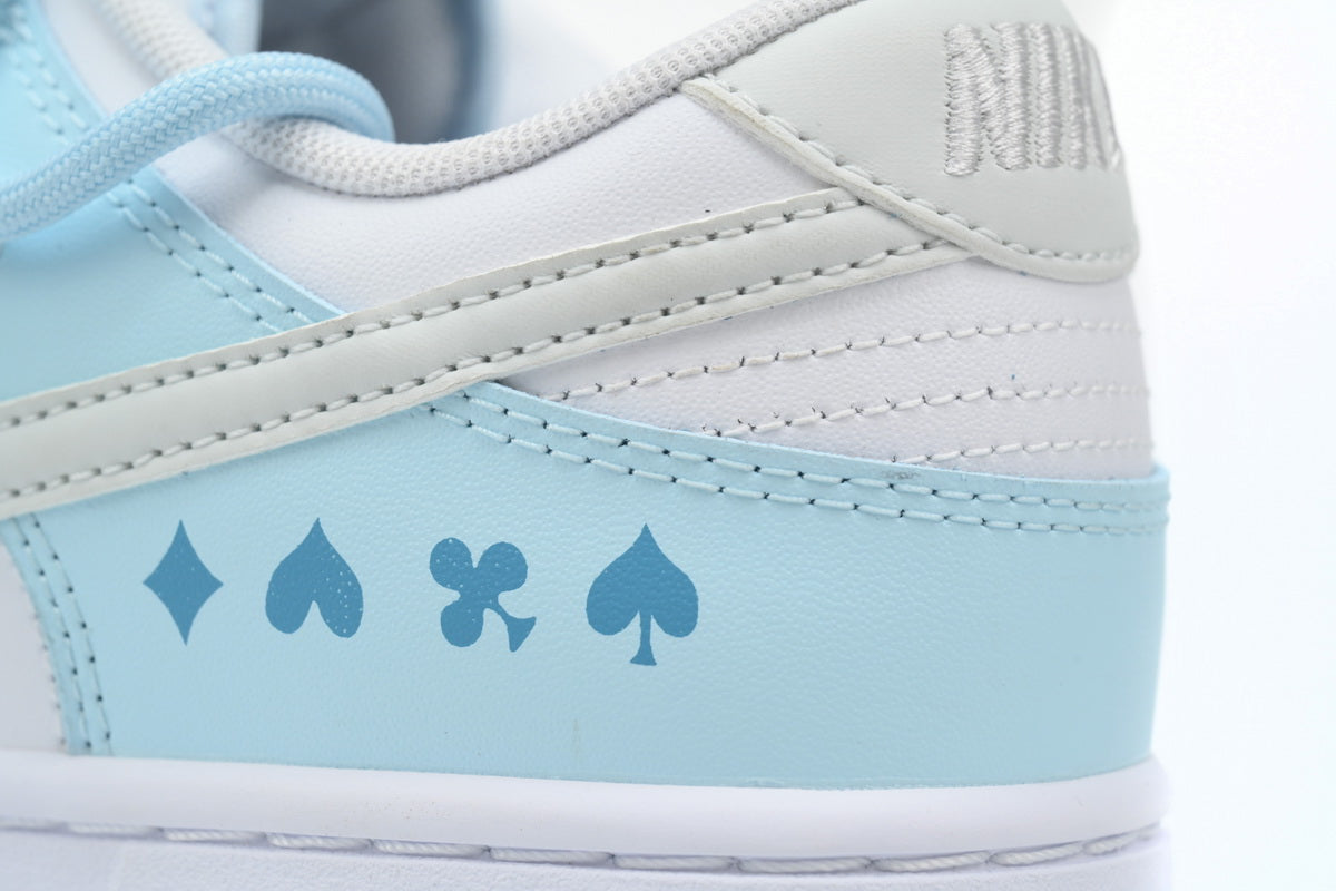 Dunk Low UNC