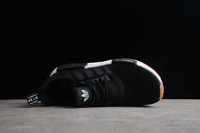 NMD R1