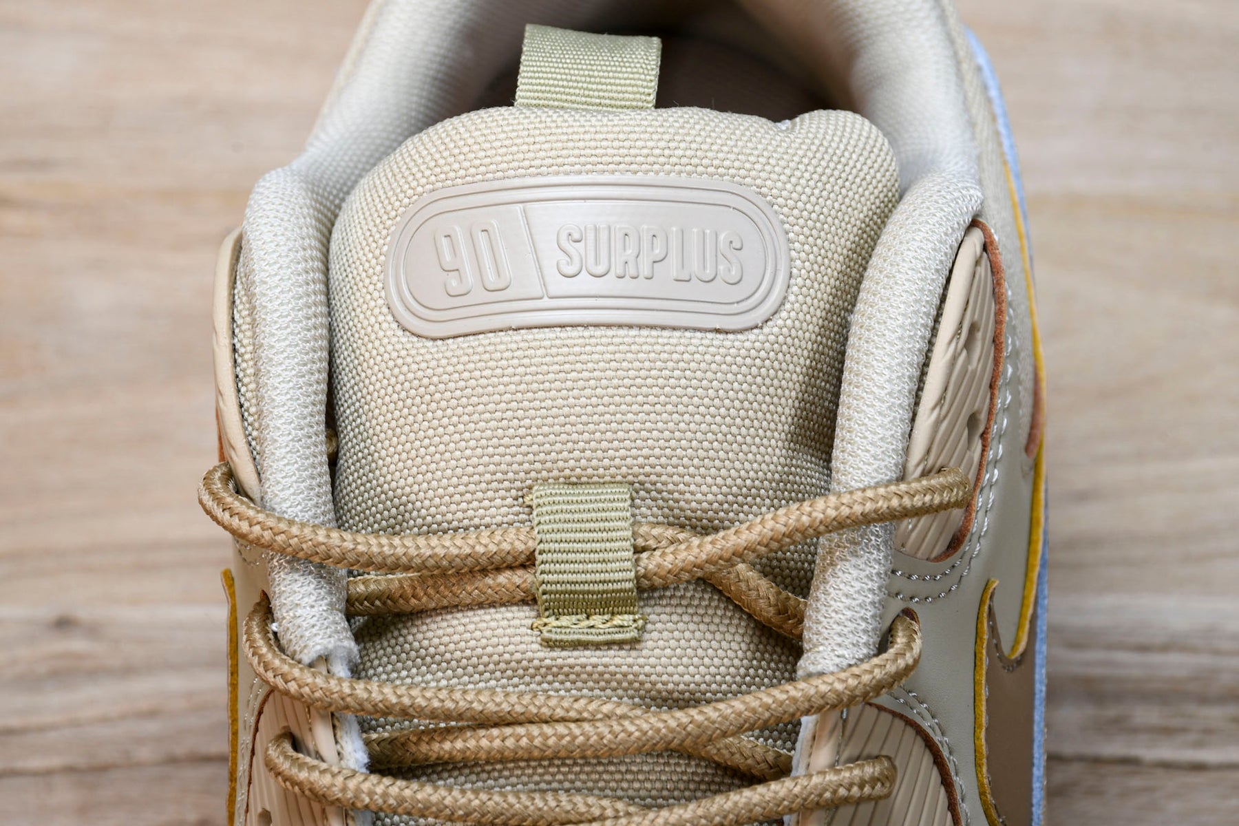 Air Max 90 Surplus