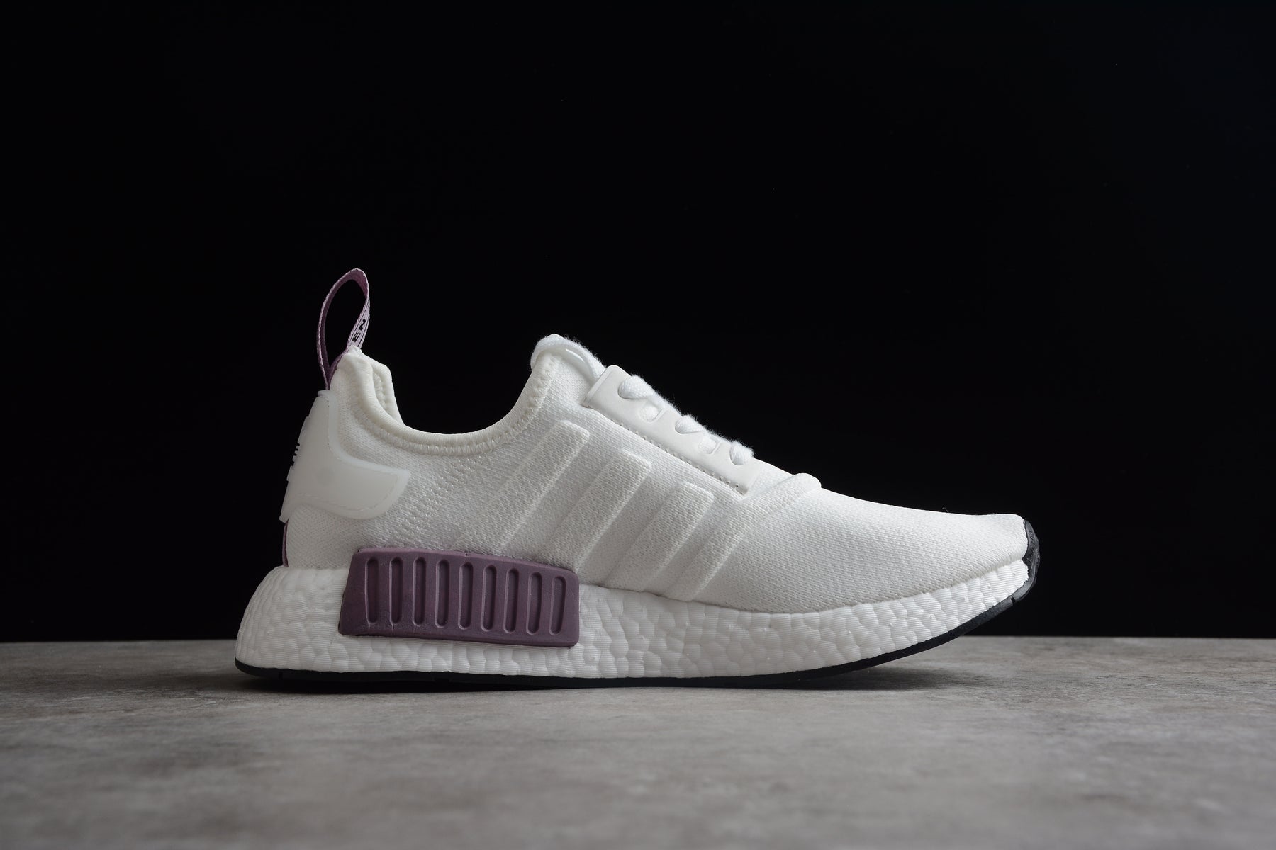 NMD R1