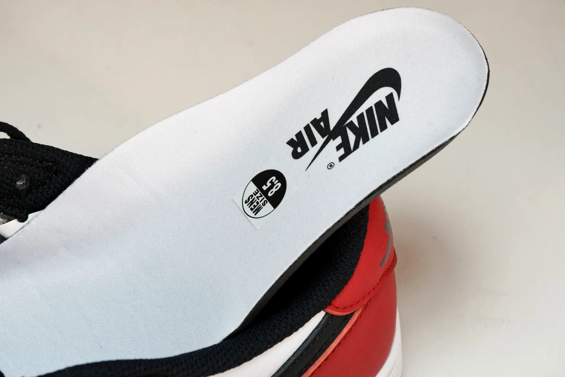 Air Jordan Black Toe