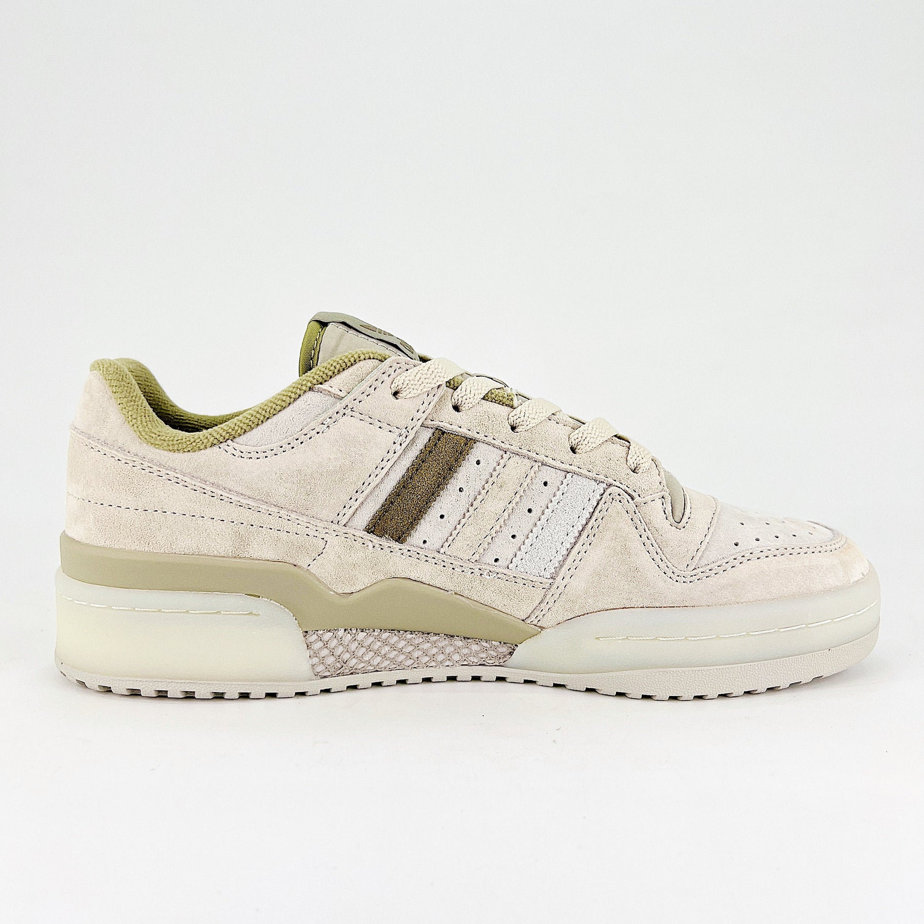 Forum 84 Low
