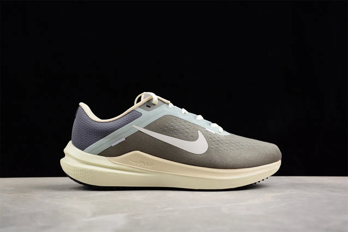Zoom Winflo 10
