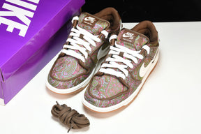Dunk Low Paisley