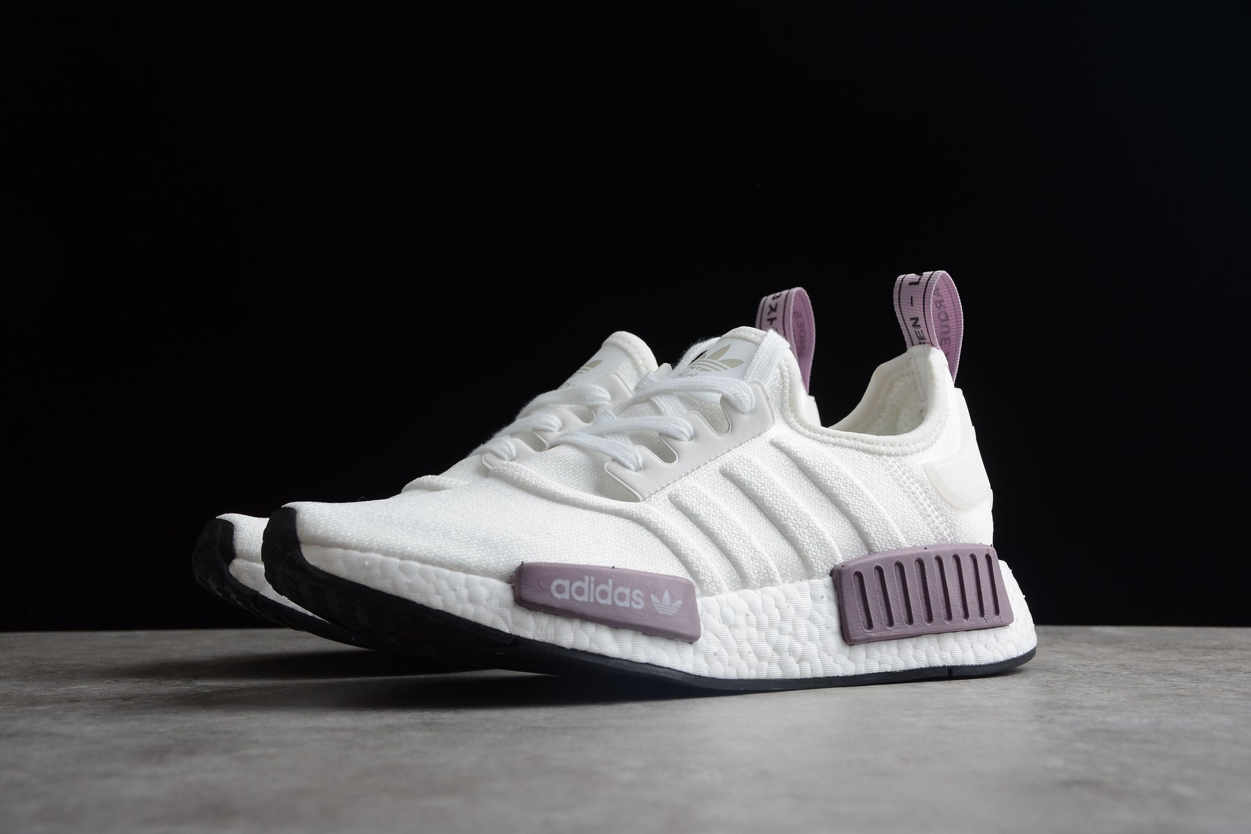 NMD R1