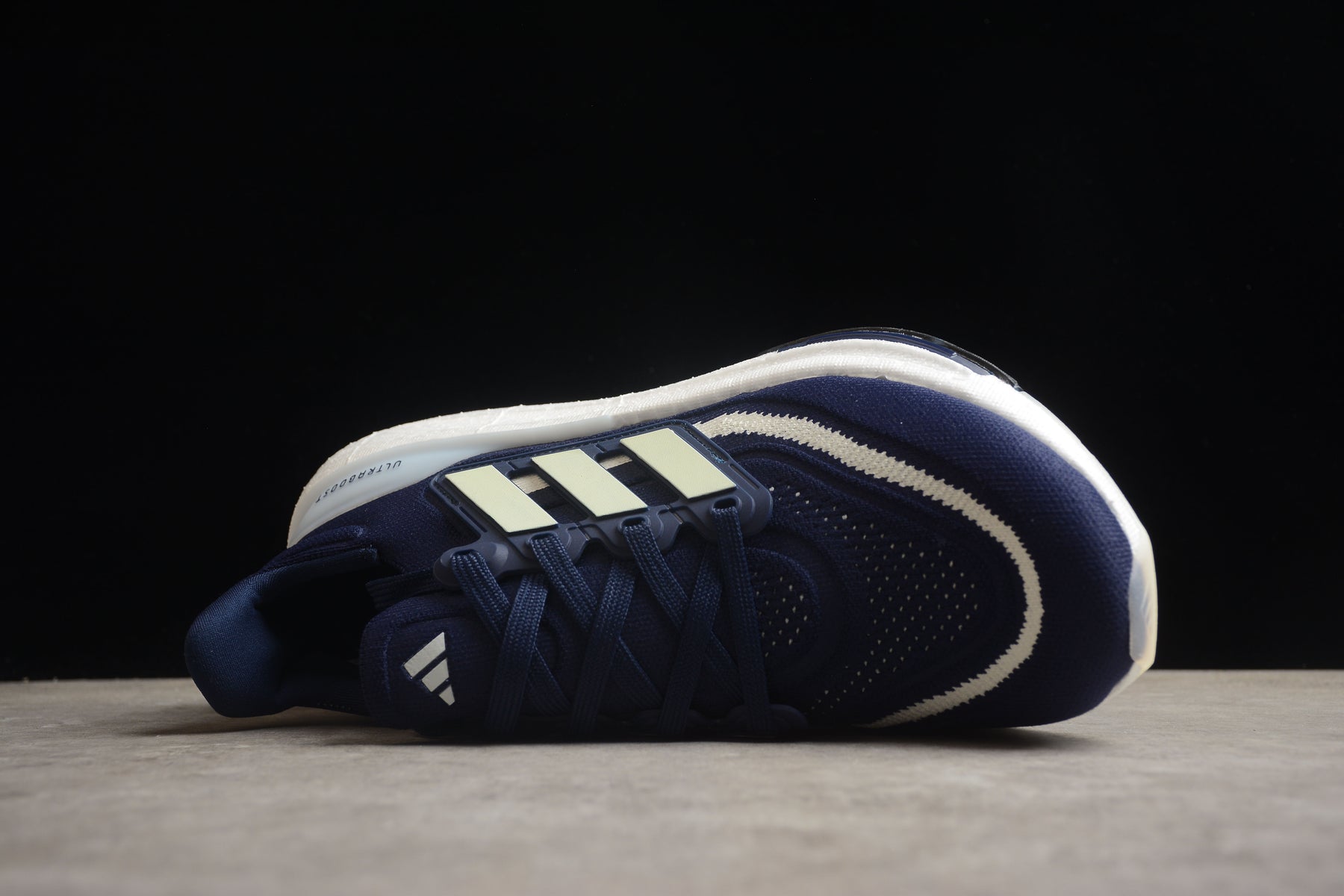 Ultraboost 21