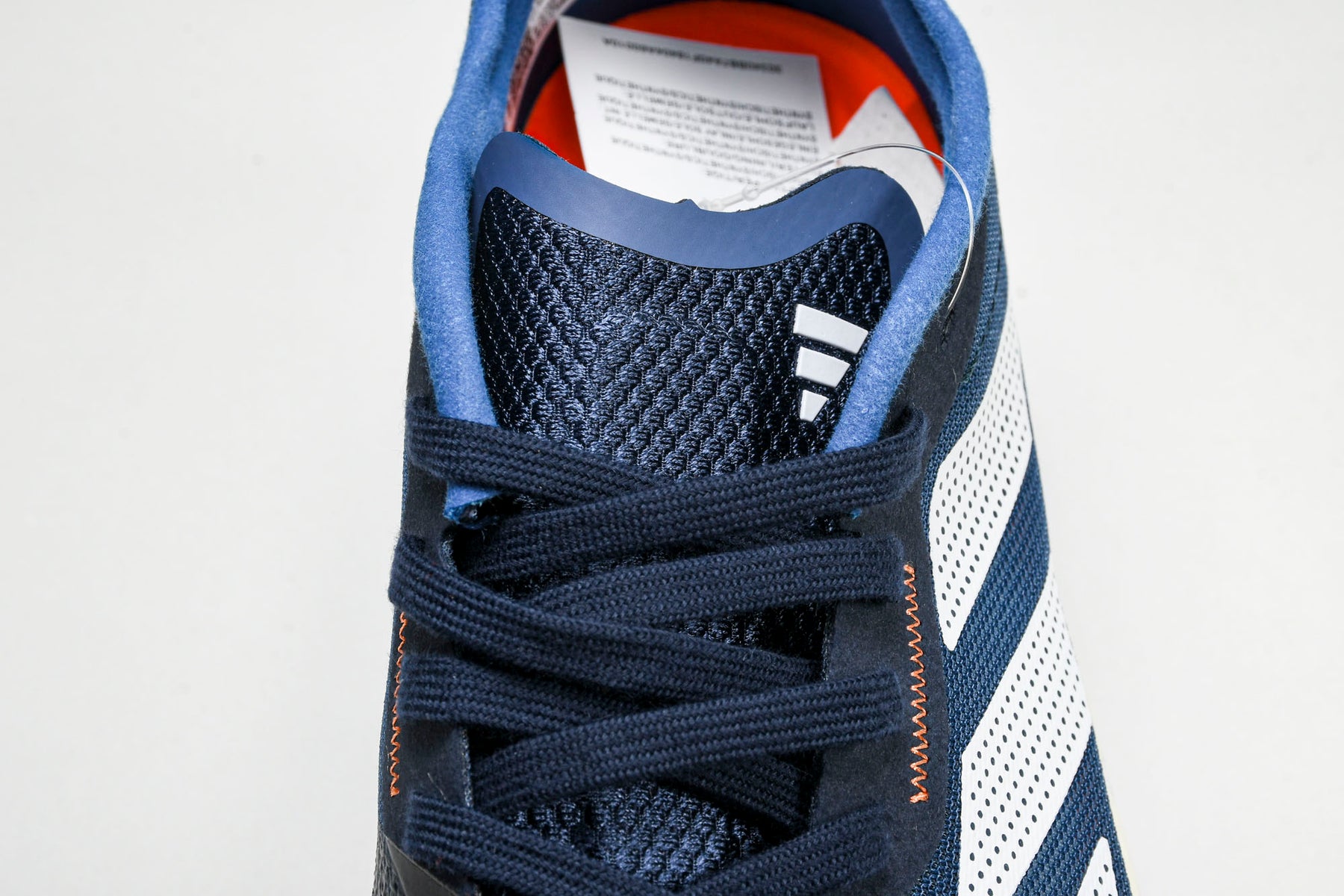 Adizero Boston 11