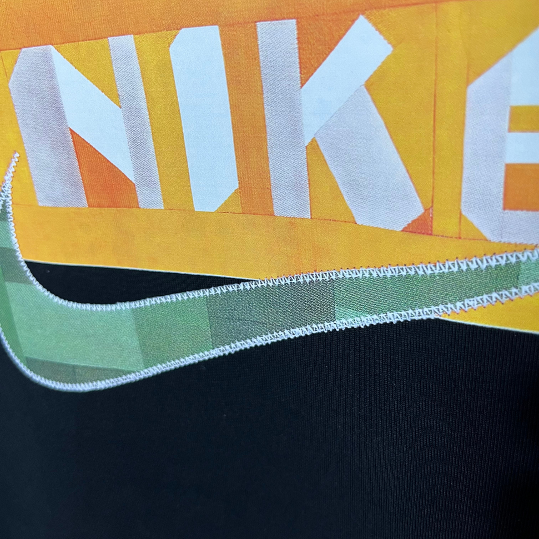 Camiseta Graphic
