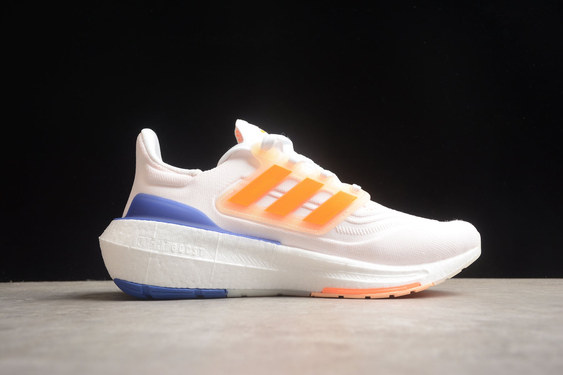 Ultraboost 21