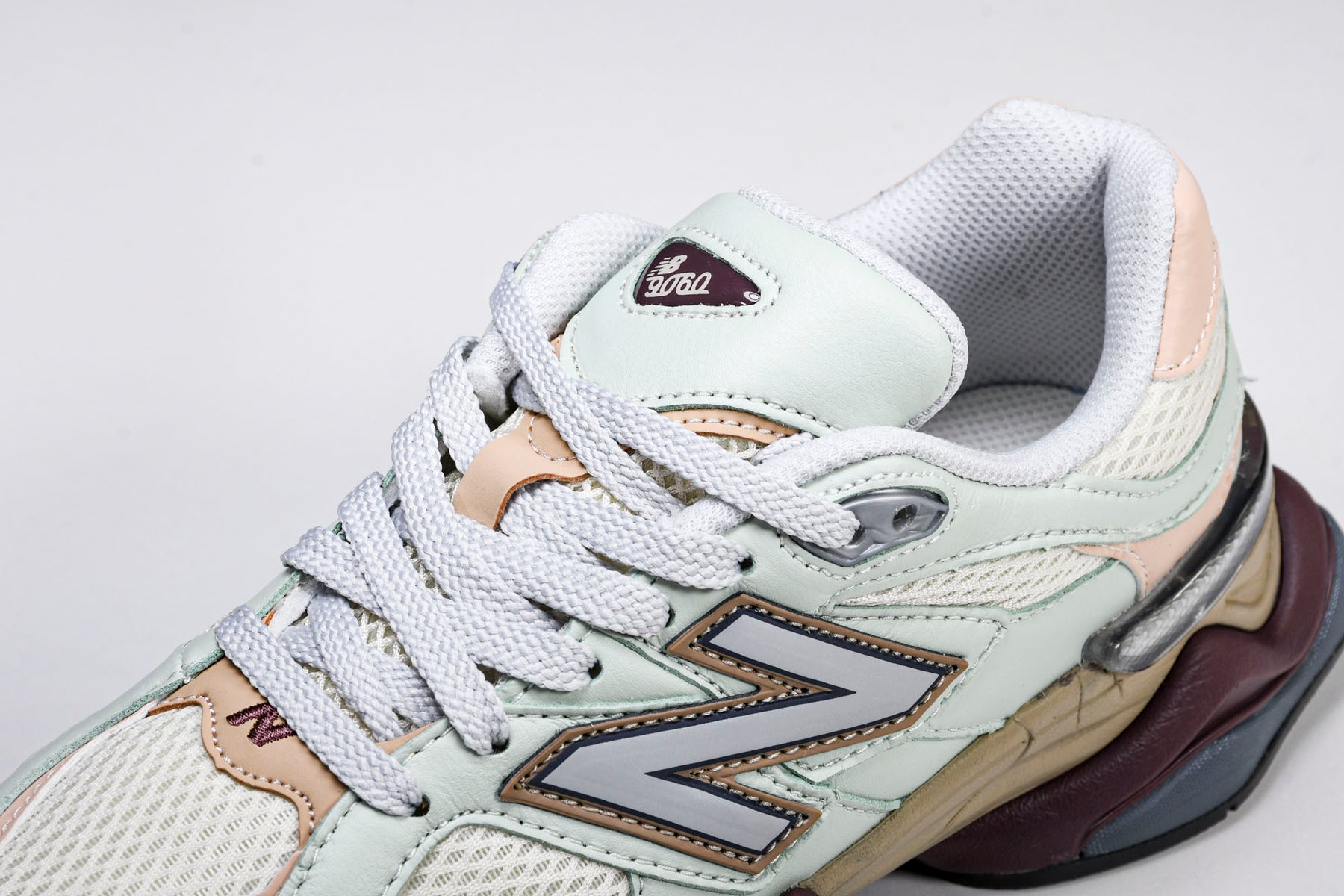 NB9060