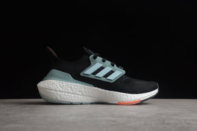 Ultraboost 21