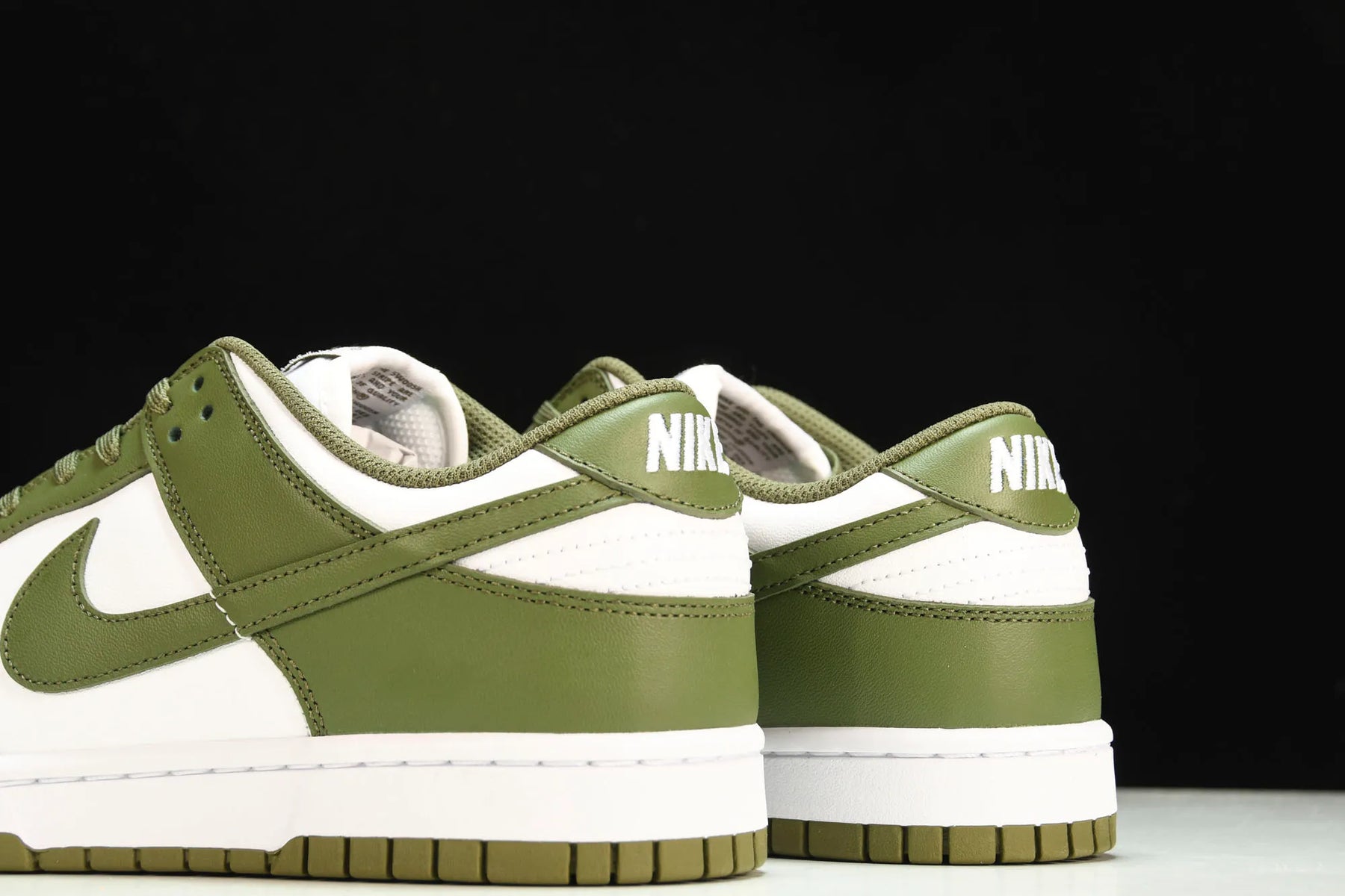 Dunk Low Oliva