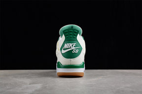Air Jordan 4 x Nk SB Pine Green