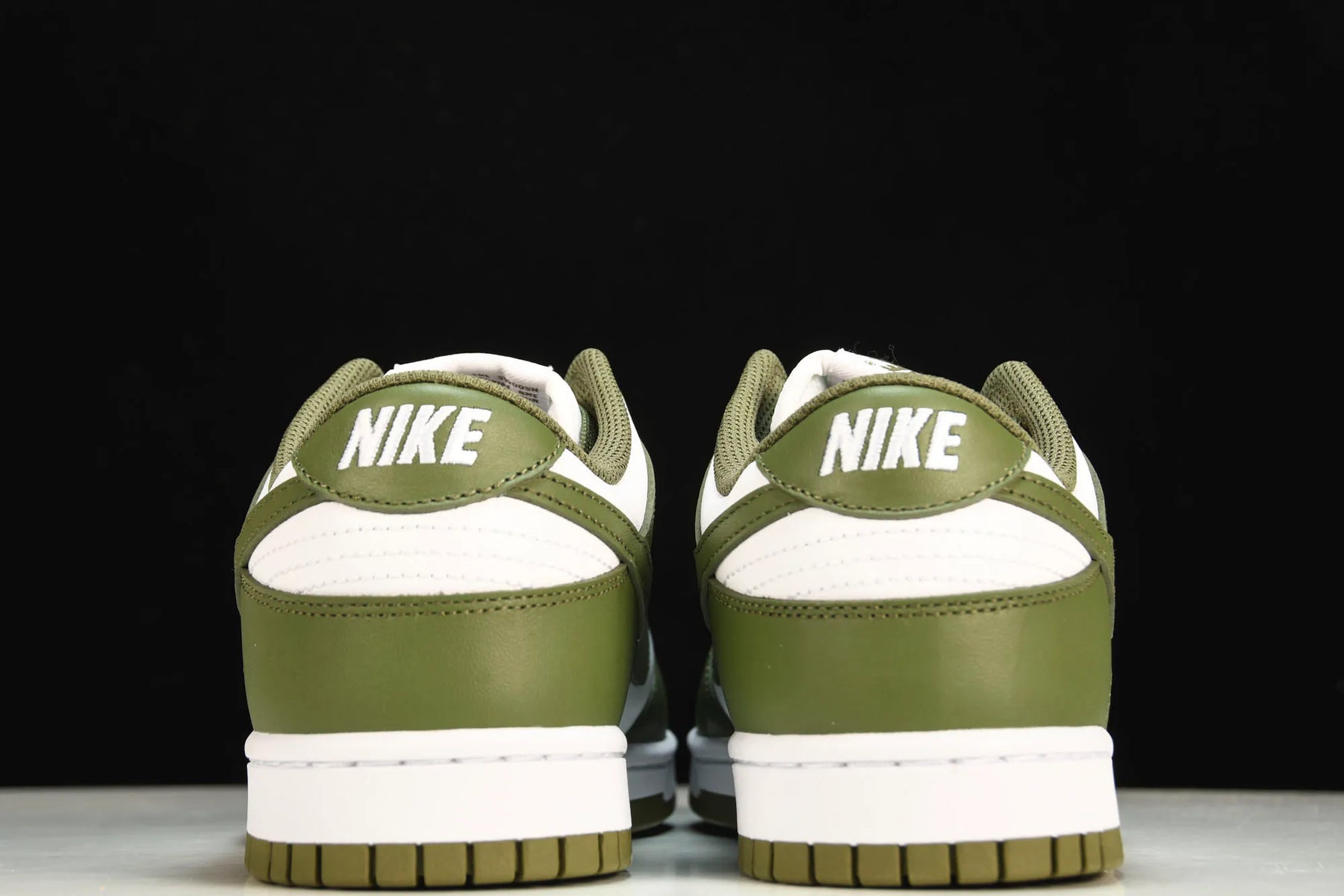 Dunk Low Oliva