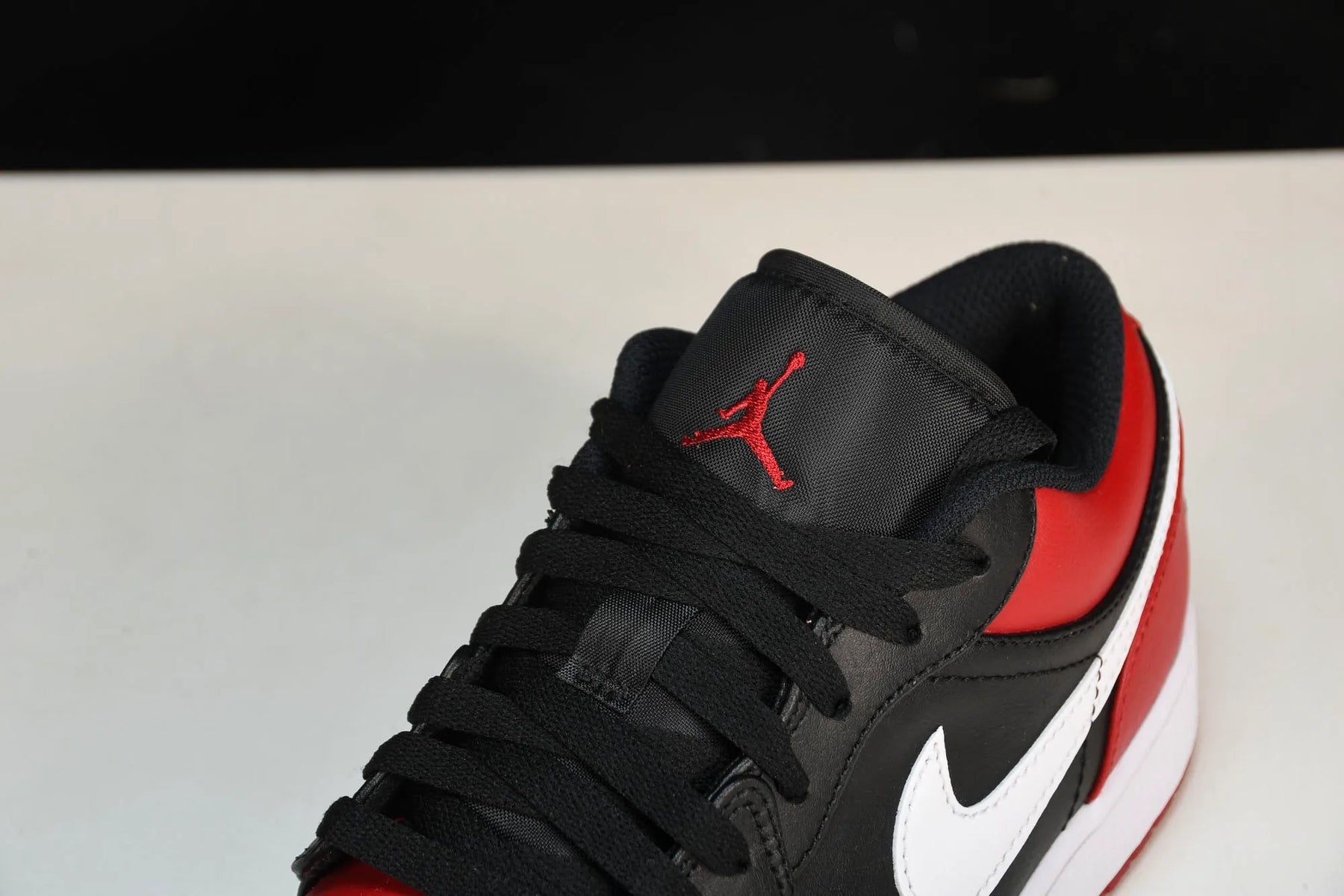 Air Jordan Low