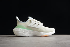 Ultraboost 21
