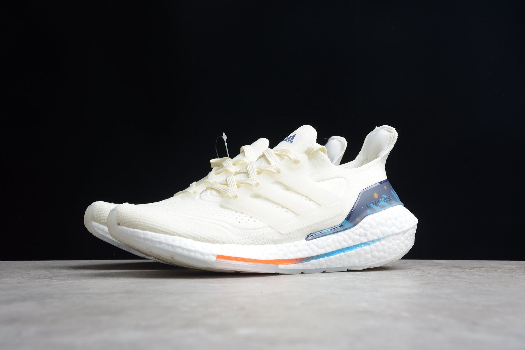 Ultraboost 21