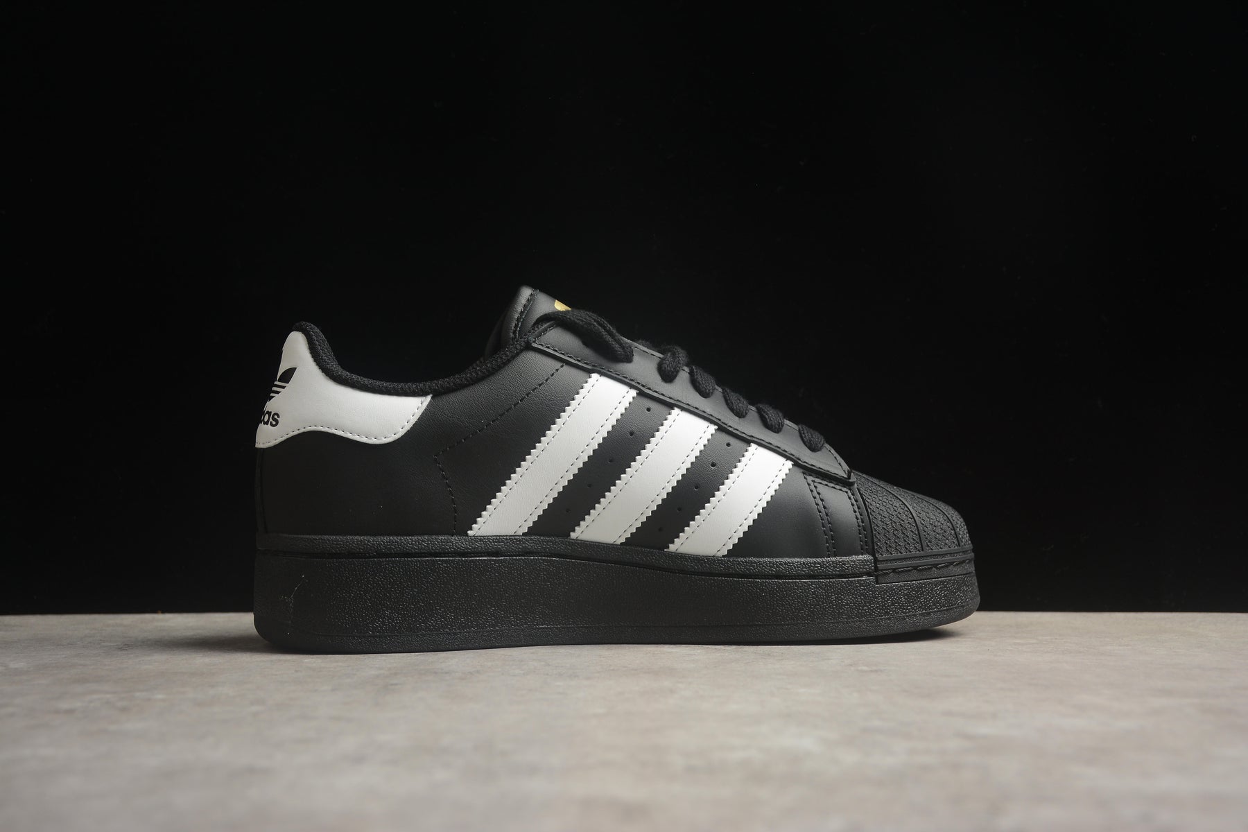 Originals Superstar