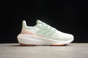 Ultraboost 21