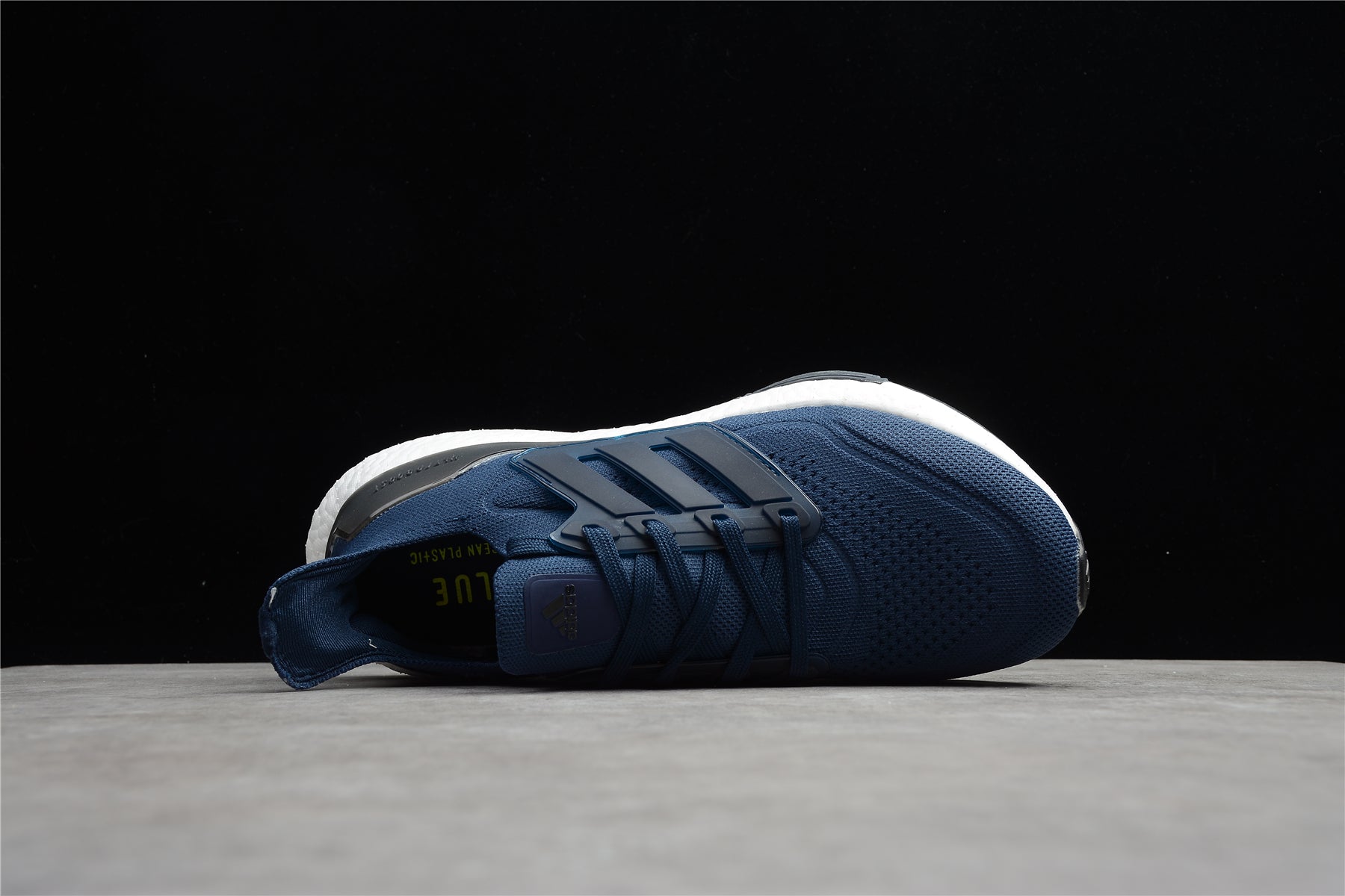 Ultraboost 21