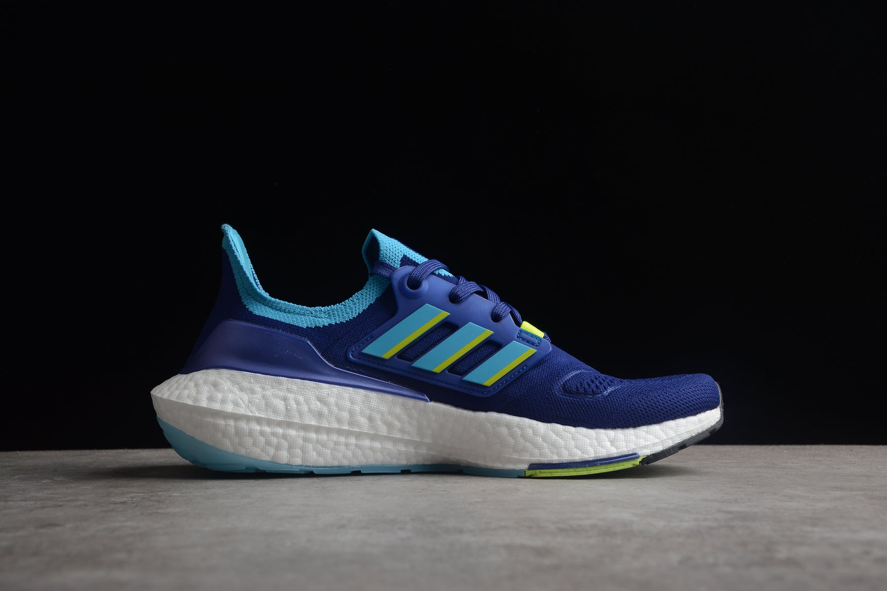 Ultraboost 21