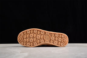 Gazelle Indoor