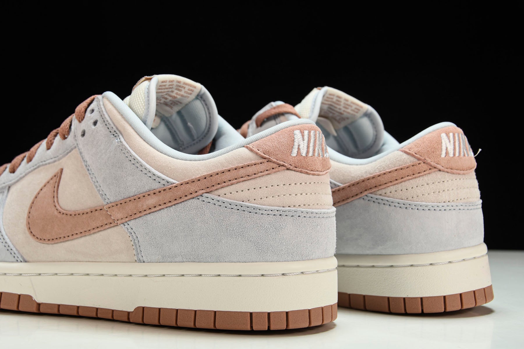 Dunk Low Fossil Rose
