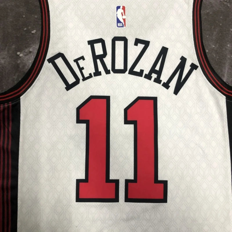 Regata NBA Chicago Bulls - DeRozan Branca